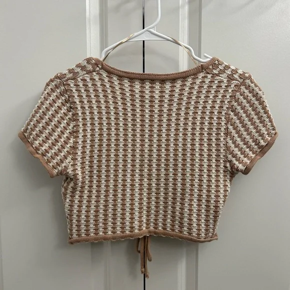 Pacsun knit crop top - Picture 2 of 3